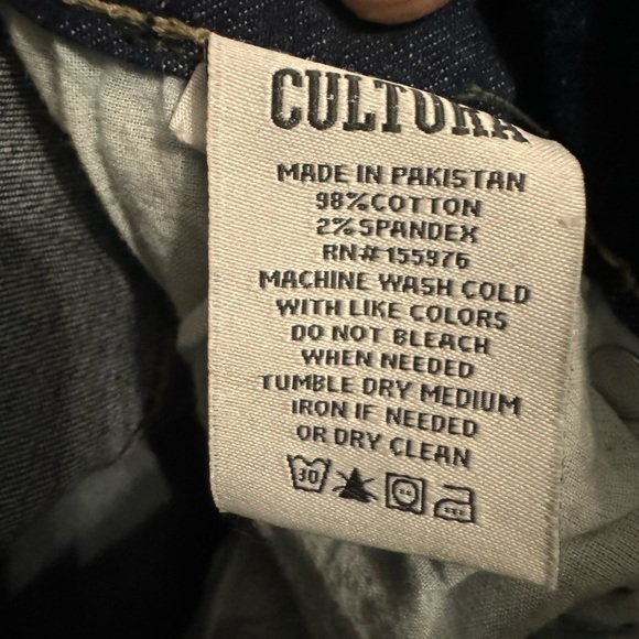 NWTCulture NYC Men’s Jeans, with the Vintage, Y2K vibe, and Grunge look. Size 40 - Picture 16 of 16